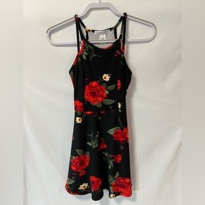 Planet Gold Floral Pattern Halter Dress